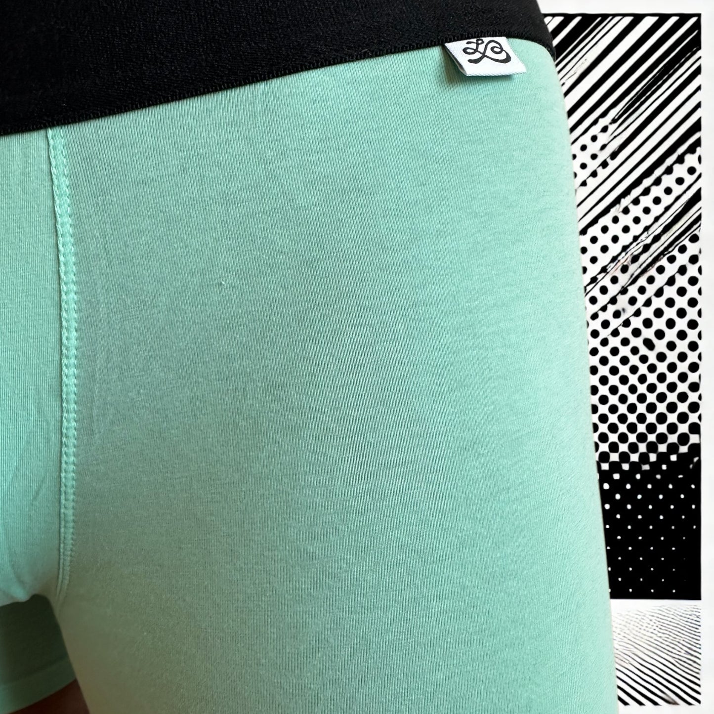 Boxer homme Le Beau Tom — vert confort, marque française, design lyonnais, fabrication portugal, gros plan étiquette