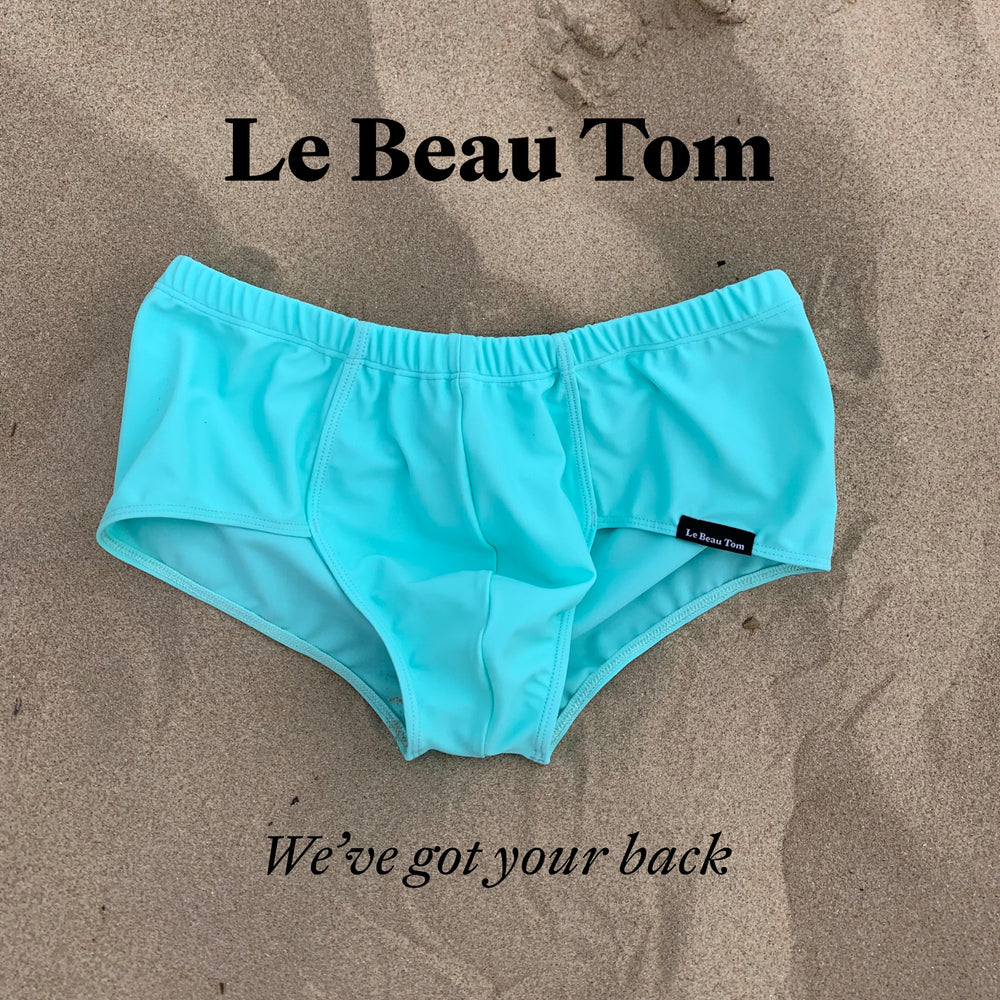 
                  
                    Vue unique sur le shorty de bain Turquoise de la marque Lyonnaise de sous-vêtements et de maillots de bain Le Beau Tom
                  
                