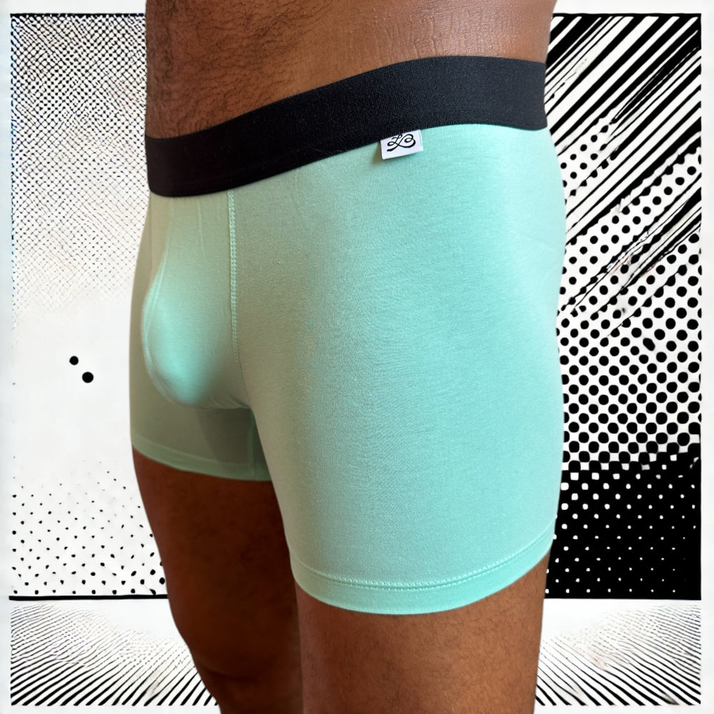 
                  
                    Boxer homme Le Beau Tom — vert confort, marque française, design lyonnais, fabrication portugal, profil gauche
                  
                